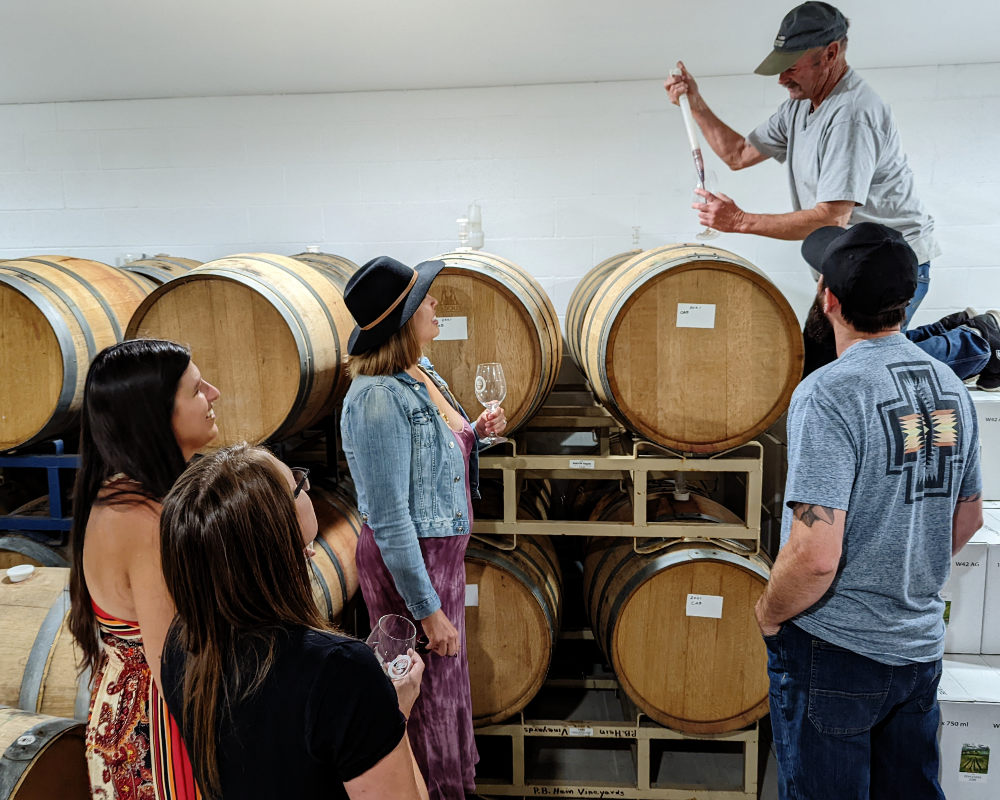 Discover Tehachapi tour bus